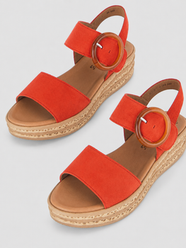 Sandales