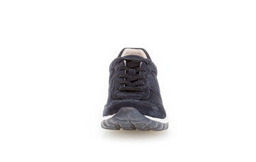 Baskets bleues en textile et cuir