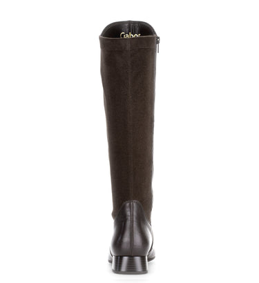 Bottes marron en cuir