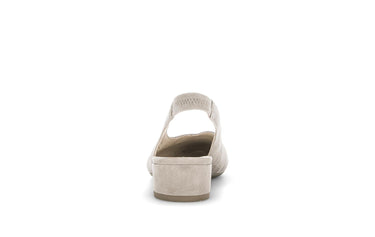 Escarpins à bride arrière beiges en Nubuck