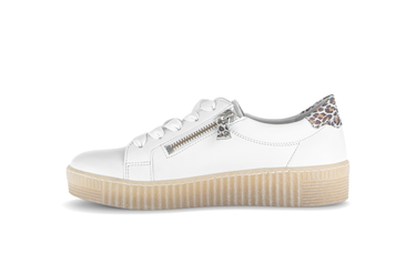 Baskets blanches en cuir lisse